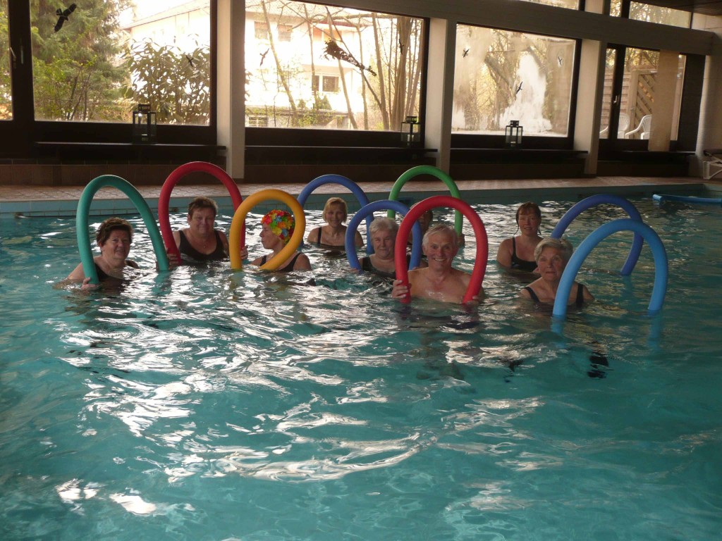 Wassergymnastik mit Ausdauertraining Präventio Gesundheit macht Spaß